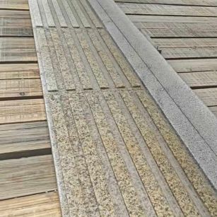 庆阳黄金麻盲道石 盲条