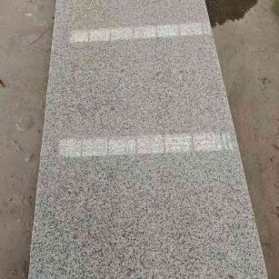 庆阳芝麻白光面毛板