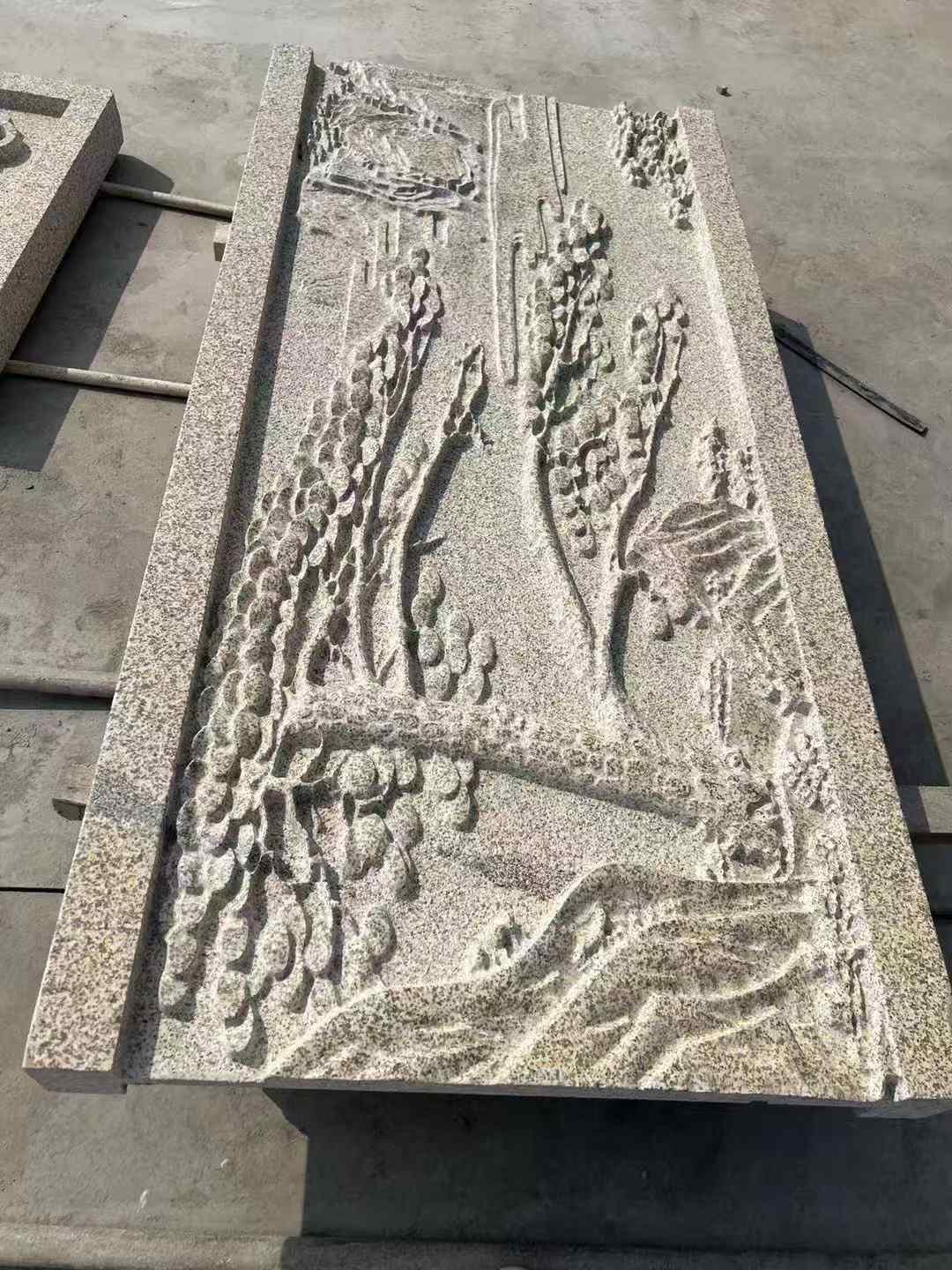 庆阳黄金麻别墅雕刻版 别墅私人定制