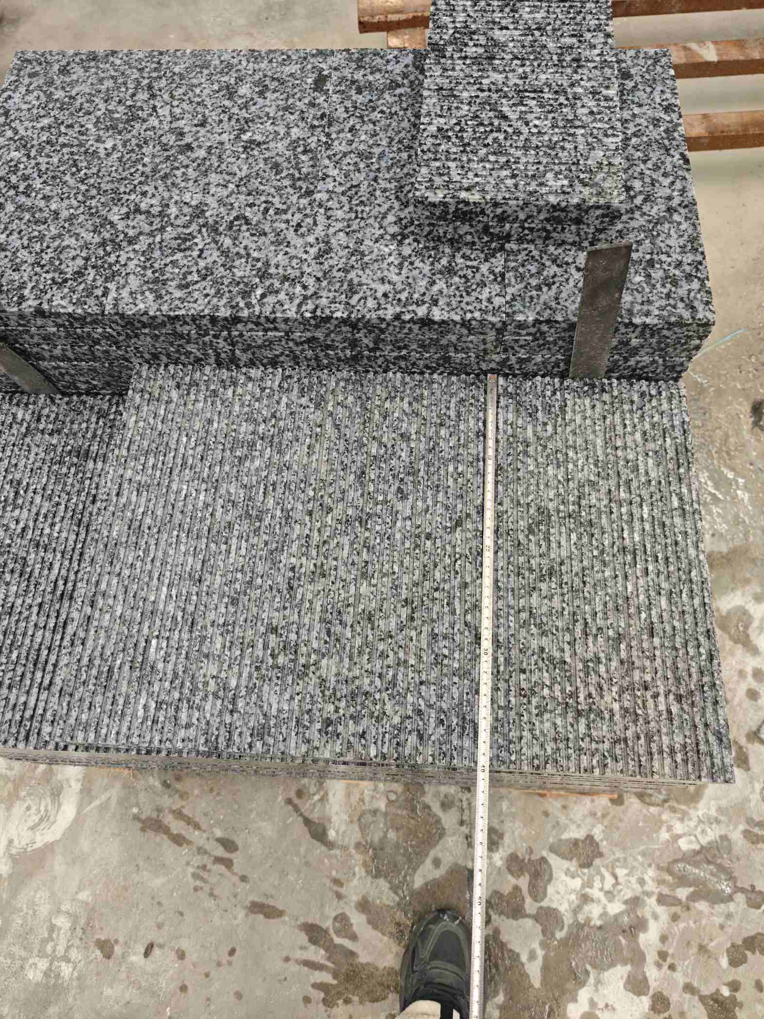 庆阳芝麻黑拉丝面