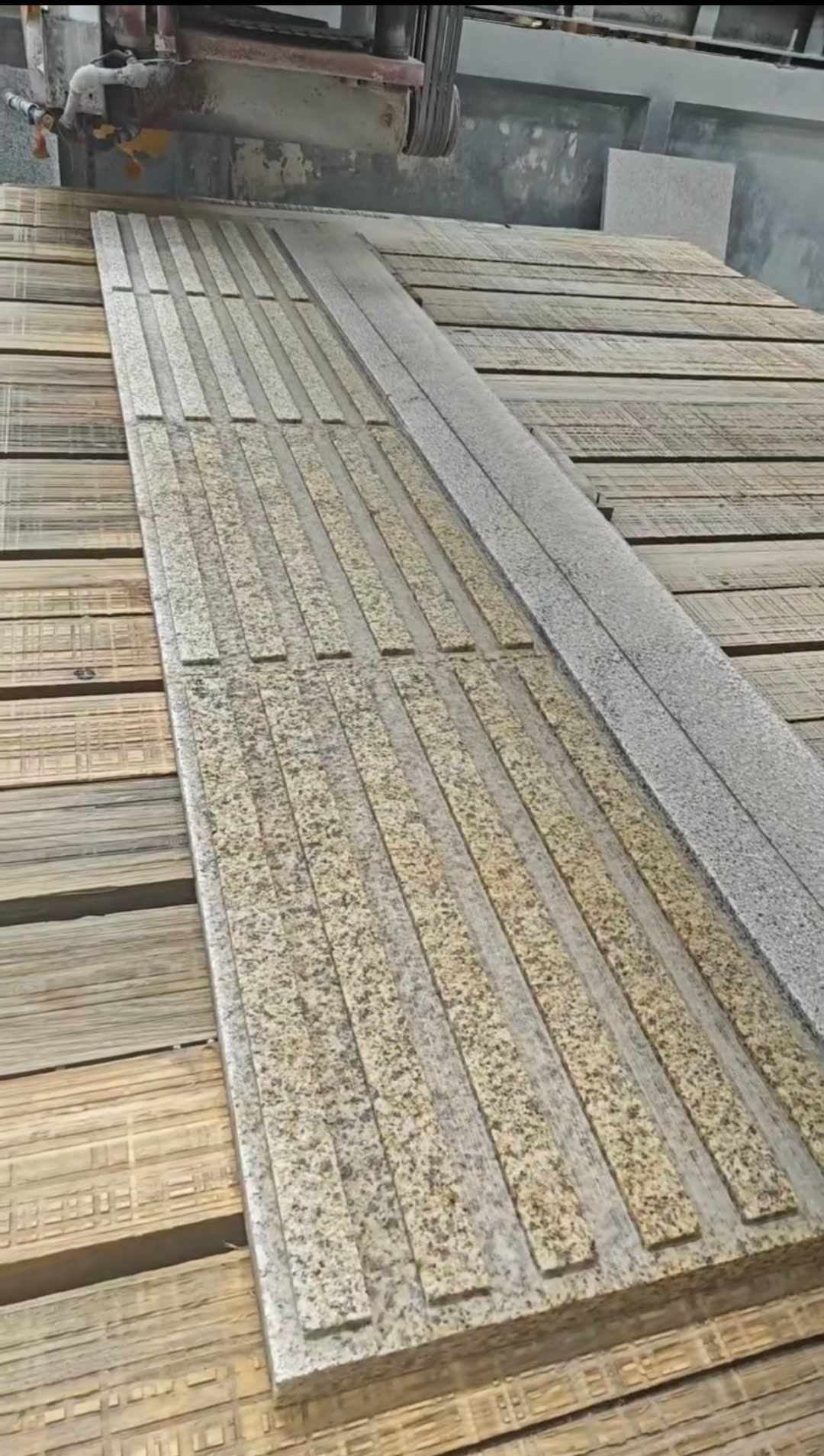 庆阳黄金麻盲道石 盲条